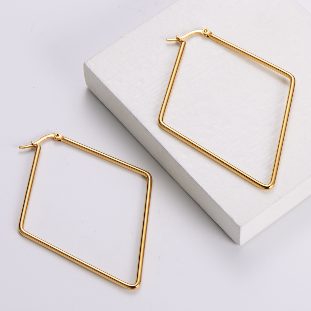 Aml Titanstahl Damen Koreanischer Stil Mode Geometrische Gold Ohrringe Einfache Form Temperament Mode Stil display picture 4