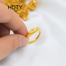 欧美时尚简约菱形镶锆石钛钢戒指电镀18k金轻奢小众百搭指环