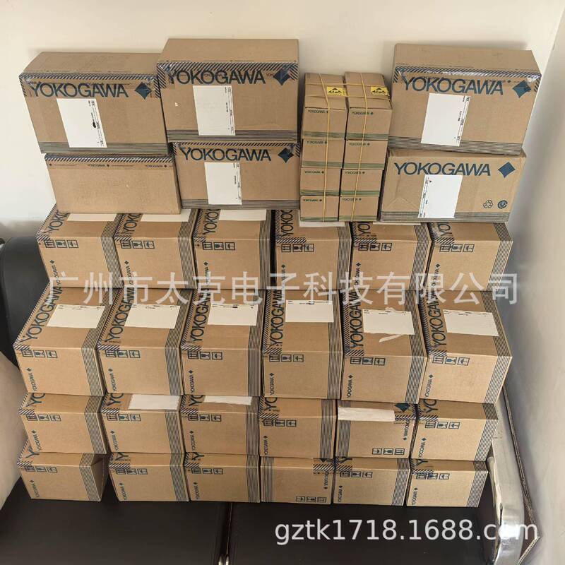 Yokogawa Yokogawa Temperature Control Meter Ut35A-125-20-00 Indicator Regulator