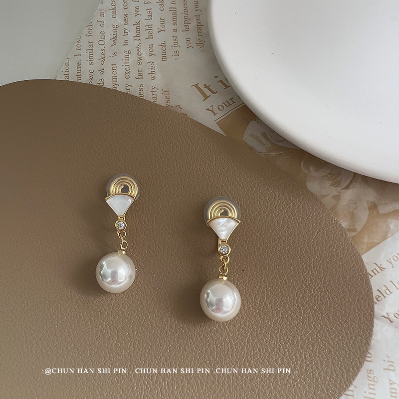 无耳洞耳夹贝母珍珠耳钉复古轻奢耳坠小众高级蚊香盘耳饰工厂耳环