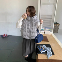 连帽羽绒马甲女2025新款冬季韩版小个子时髦设计感90白鸭绒外套潮