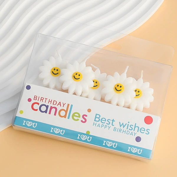 Daisy smiling face candle 5