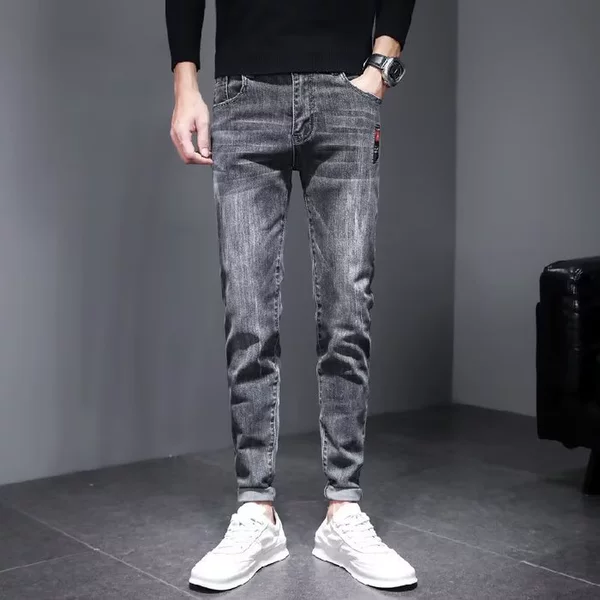 D20 gray