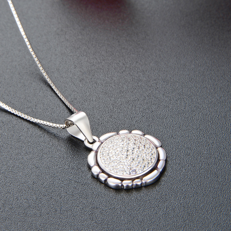 Diamante-incrustado colgante de moda fresca estilo japonés y coreano s925 plata ZIRCON clavícula cadena redonda gota collar de aceite para las mujeres