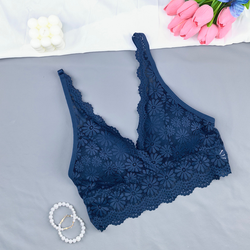 Bra transfronterizo sin anillo de acero conjunto de pecho pequeño atractivo de pecho colateral ajustable ropa interior sujetador de niña