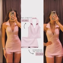 一件代发跨境热销 2025春夏新款 时尚挂脖领上衣+裙裤套装欧美女