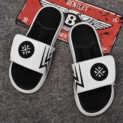 2024 Summer Slippers for Men Internet Celebrities Hong Kong Style Sandals Korean Version Velcro Couples Outer Wear Non-Slip Trendy Men's One-Slip Flip-flops for Women