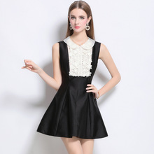 法式千金蕾丝娃娃领背心连衣裙女夏季气质收腰无袖黑色裙子