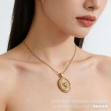 ��Ů�~�18K�� ΢��ʯĸؐ���s�r��С�ܰ�â�����������i���