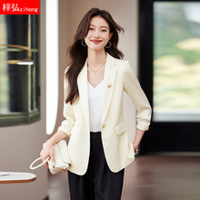 ���Sɫ�̿�С���b����Ů�ļ�����2025�¿�С�����߷�����|���e��