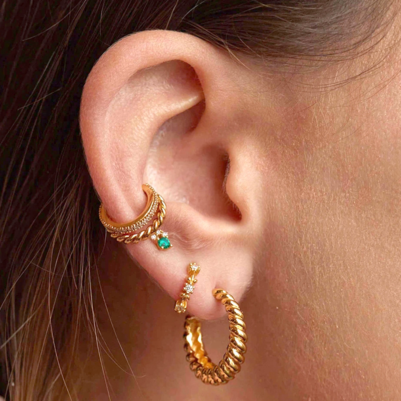 Fashion new Cshaped twist female fashion copper stud earringspicture3