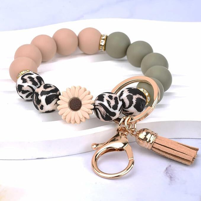 Amazon Hot Selling Handmade Daisy Silicone Beads Bracelet Pendant Coin Purse Hanging Bracelet Keychain Anti-loss