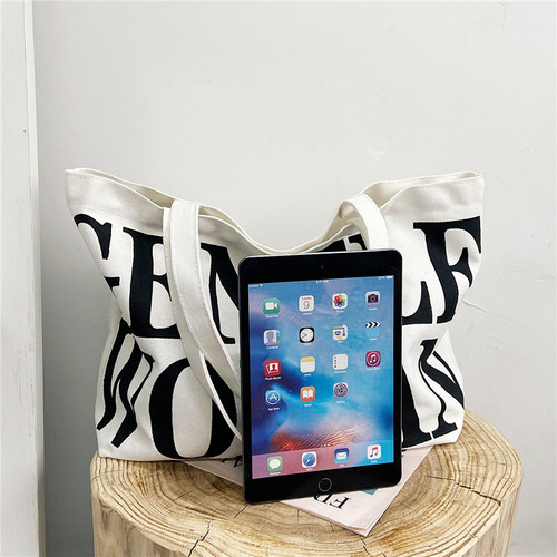 Minimalist Letter Canvas Bag for Women - New Bohemian Ins Style Large Capacity Shoulder Bag for Students and Daily Use, Wholesale
