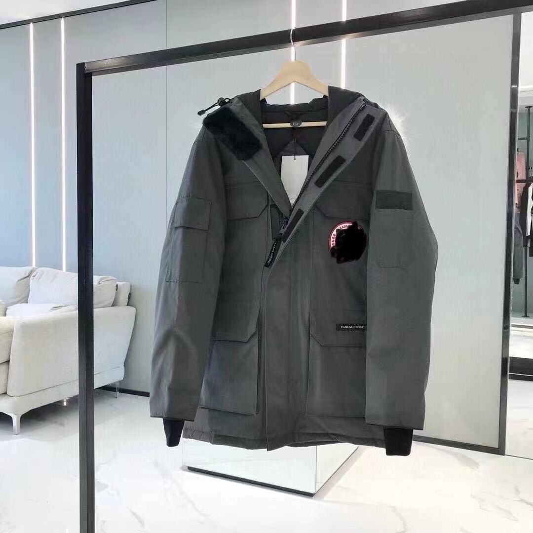 Goose 08 with wolf hair-graphite gray