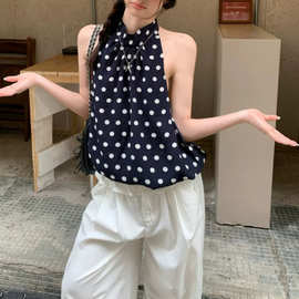 藏蓝色波点挂脖吊带背心女夏季宽松花苞下摆辣妹无袖小上衣