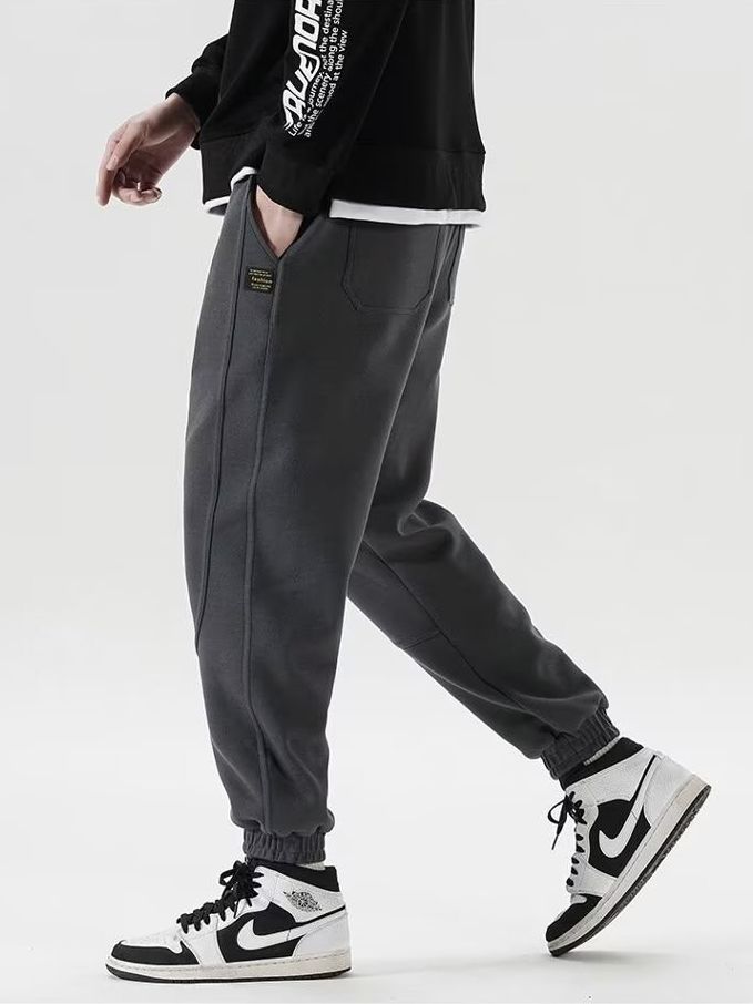 Camisa menos ropa pantalones de chándal para niños Otoño e Invierno Nuevos pantalones casuales engrosados forrados de lana pantalones ajustados de moda Pantalones deportivos sueltos