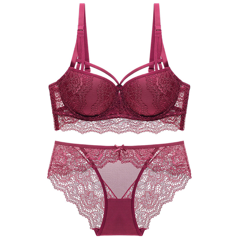 Directly from the Manufacturer: Lace Lingerie Set for Women, Enhancing Small Busts, Gathering and Supporting Side Breasts, with a High-End Feel