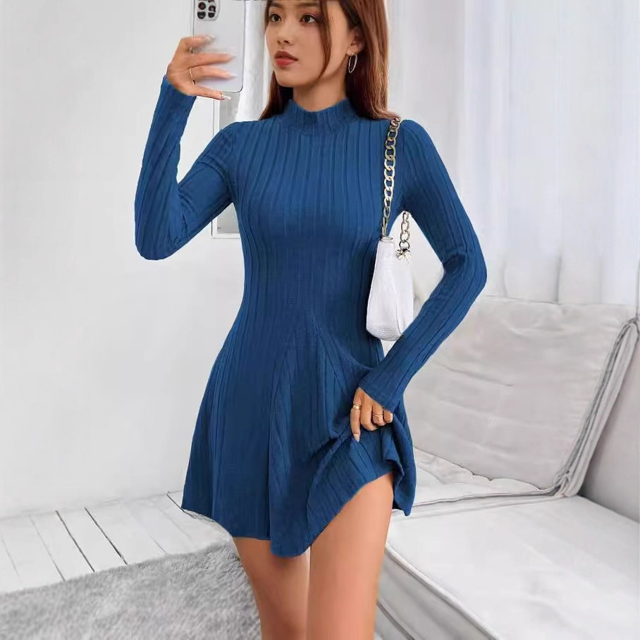 欧美跨境2025秋冬新款女装ins修身半高领收腰A字裙长袖坑条连衣裙