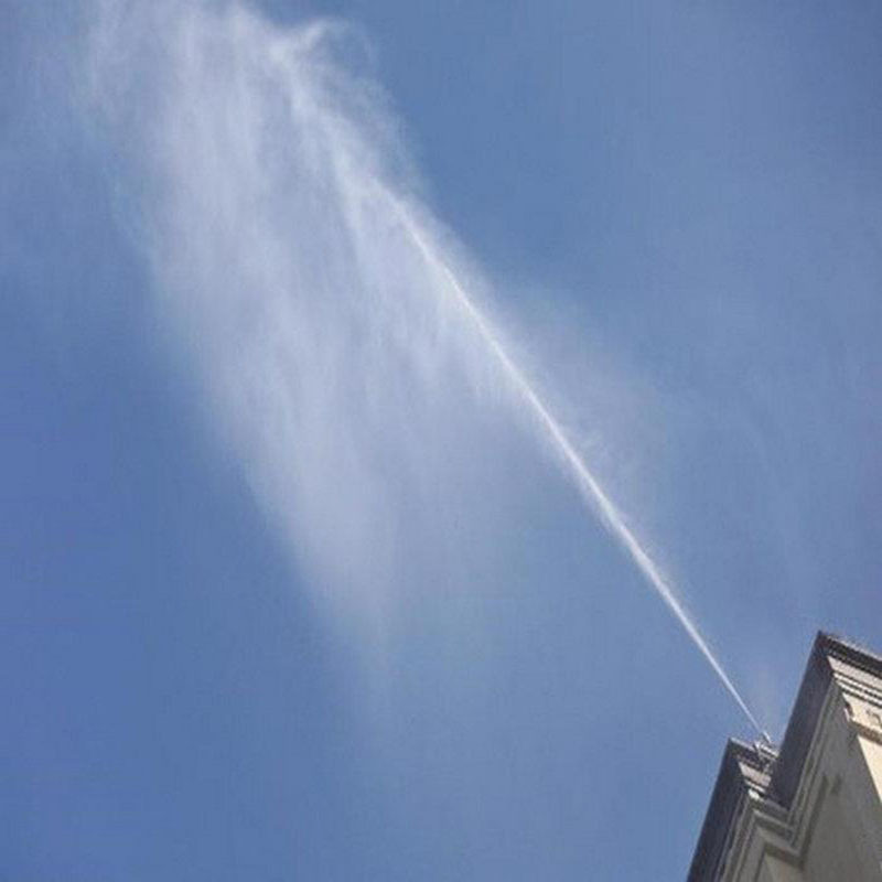 定制雾桩设备 360度旋转高空喷雾桩 料仓高空高压喷雾桩