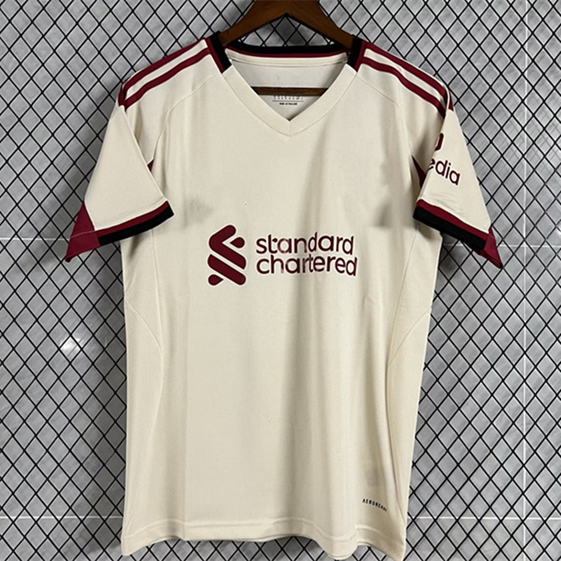 2025 temporada de fans de verano ropa deportiva de fútbol masculina fibra de poliéster transpirable ropa de secado rápido tres estándar completos