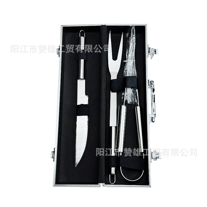 Kit de herramientas de barbacoa en stock Kit de aluminio caja de acero inoxidable BBQ Kit de utensilios de barbacoa fuera del hogar