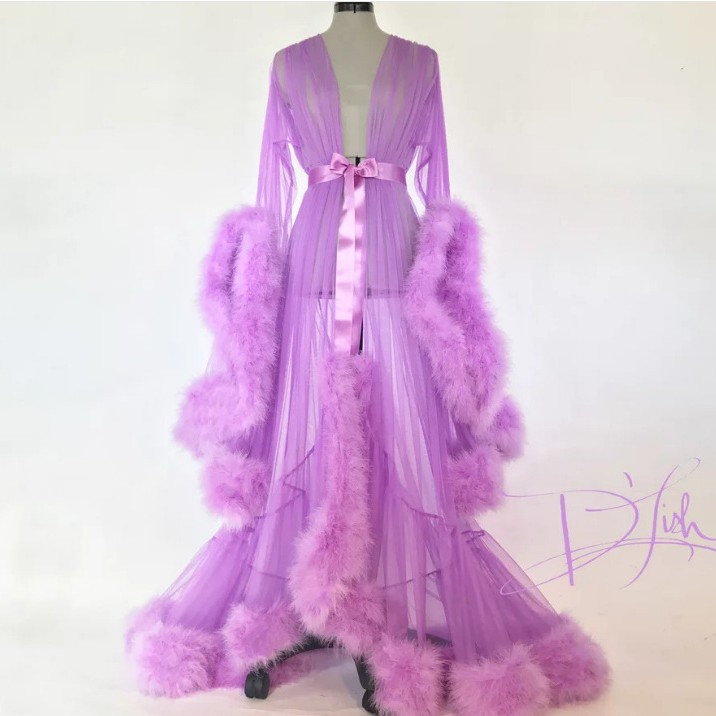 Fabricantes de lencería sexy europea y americana suministro directo ver-a través de sexy pluma campana manga trailing vestido