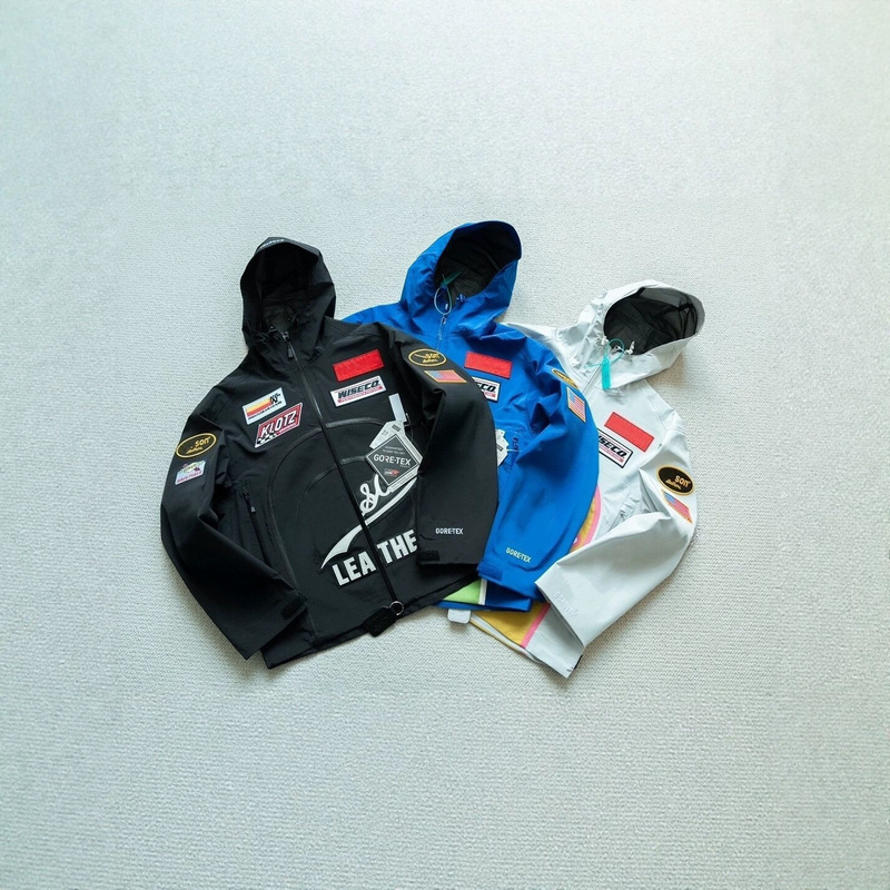 Cross-border wholesale: Sup x Van collaboration, American-style couple's letter-printed, waterproof, hooded, zip-up jacket set Cross-border wholesale: Sup x Van collaboration, American-style couple's letter-printed, waterproof, hooded, zip-up jacket set