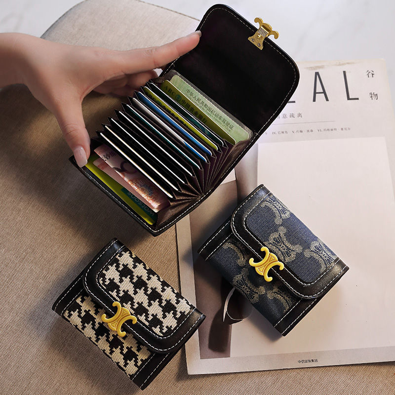 Titular de la tarjeta exquisita de las mujeres de gama alta 2023 nueva cartera corta multi-tarjeta de gran capacidad plegable multifuncional nicho