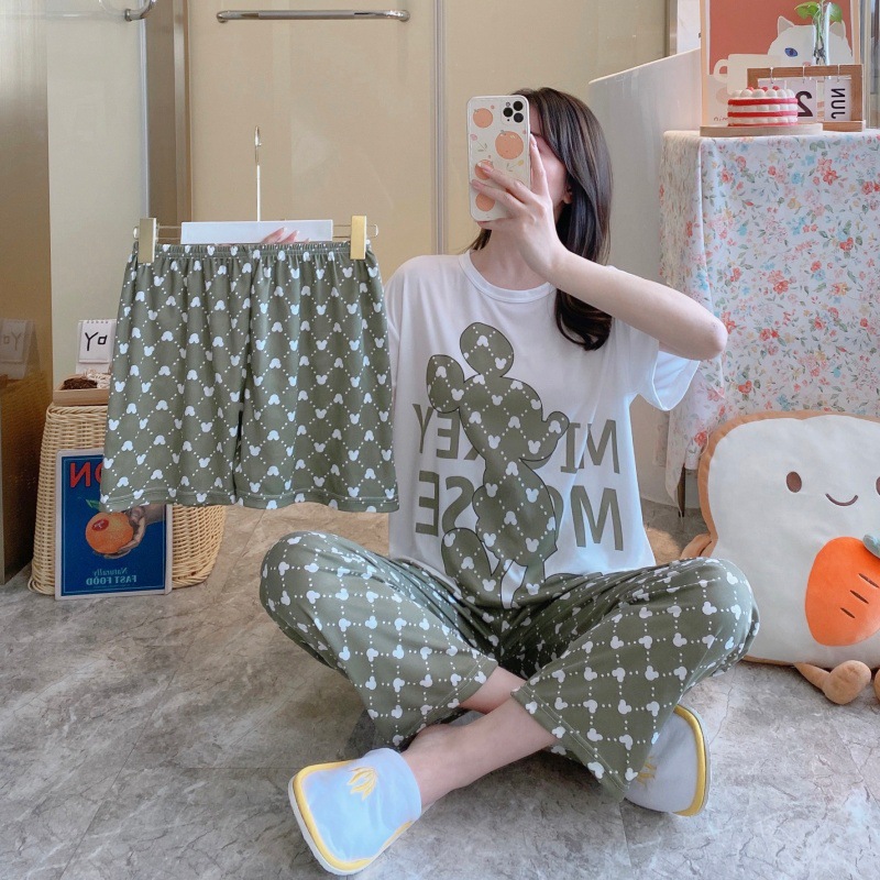 Pijamas de verano transfronterizos pijamas de leche de seda de tres piezas set de dibujos animados comercio exterior ropa para el hogar pantalones de mangas cortas lindos