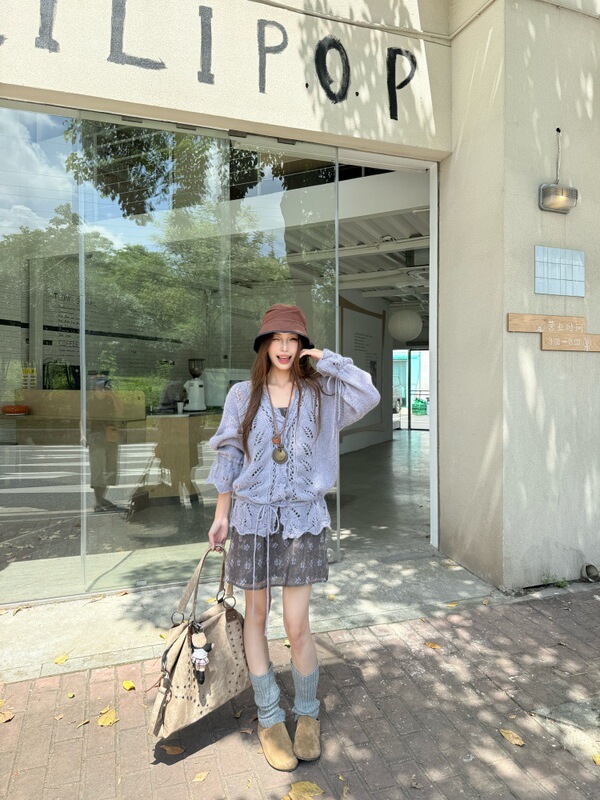 Retro Long-Sleeved Cut Out Knitted Cardigan Purple Floral Suspender Dress Women's 2025 Autum New Fashion Suit