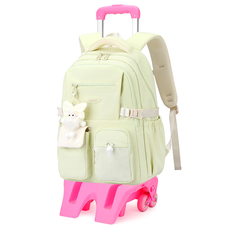 Seis ruedas con pies altos verdes