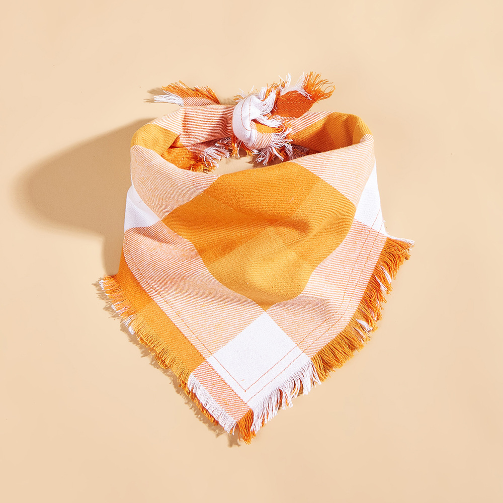 Tanpopo transfronterizo nuevo Plaid perro saliva toalla mascota perro triángulo toalla mascota bufanda ropa al por mayor