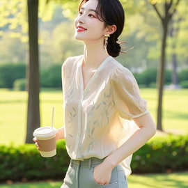 新中式水墨印花短袖V领雪纺衬衫女2026夏季新款洋气减龄宽松衬衣