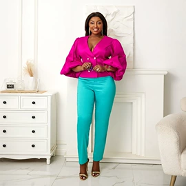 大码连衣裙;连衣裙;大码休闲套装