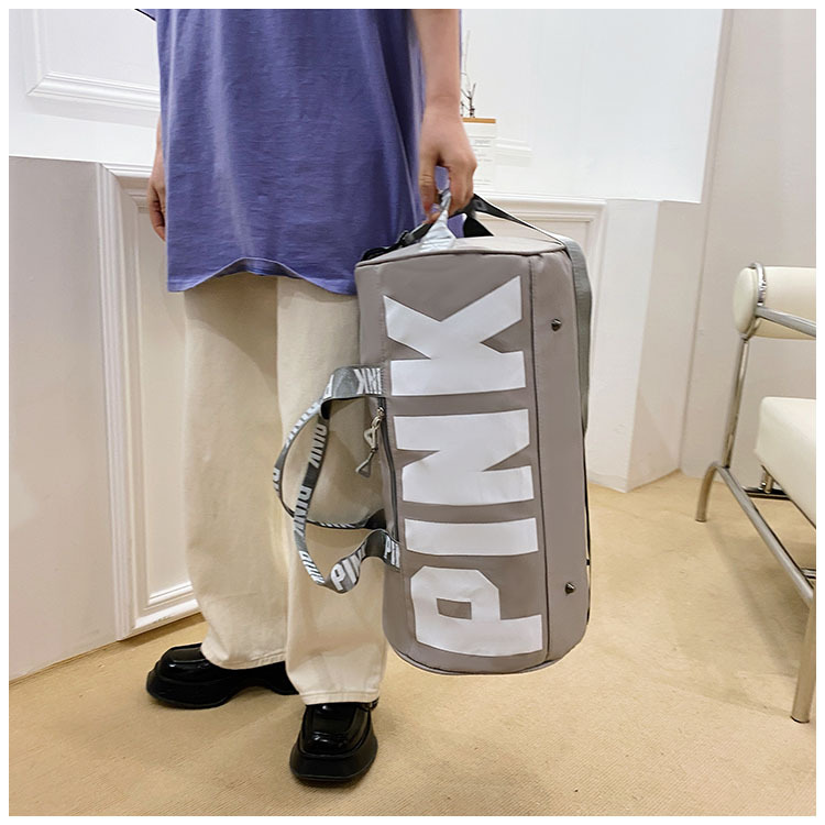 户外运动旅行包大容量单肩手提行李袋PINK旅行袋新款瑜伽健身包女详情10