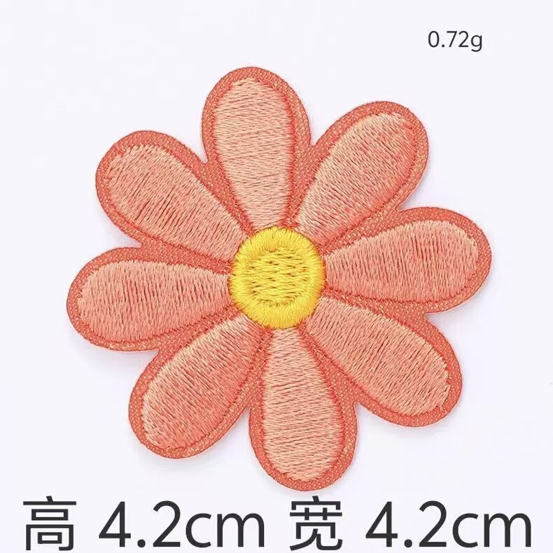 国境を越えたアマゾンの精巧な立体マカロンの小さい花のコンピュータの刺繍の布はDIYの手作業の材料の現物を貼って卸売りします。|undefined