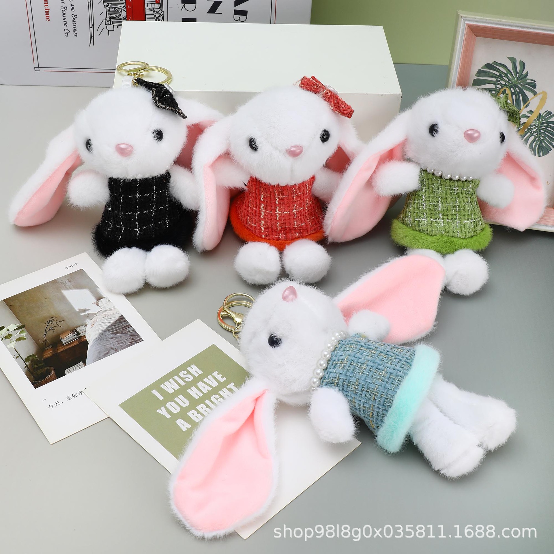 可爱萌裙子小兔子挂件毛绒玩具公仔小白兔包包挂饰钥匙扣娃娃玩偶