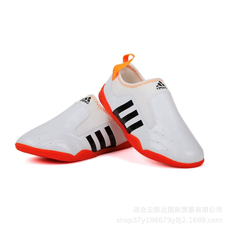 Профессиональный тхэквондо каратэ тренировка прочный ПУ кожа мягкая подошва нескользящая и удобная дорожная обувь