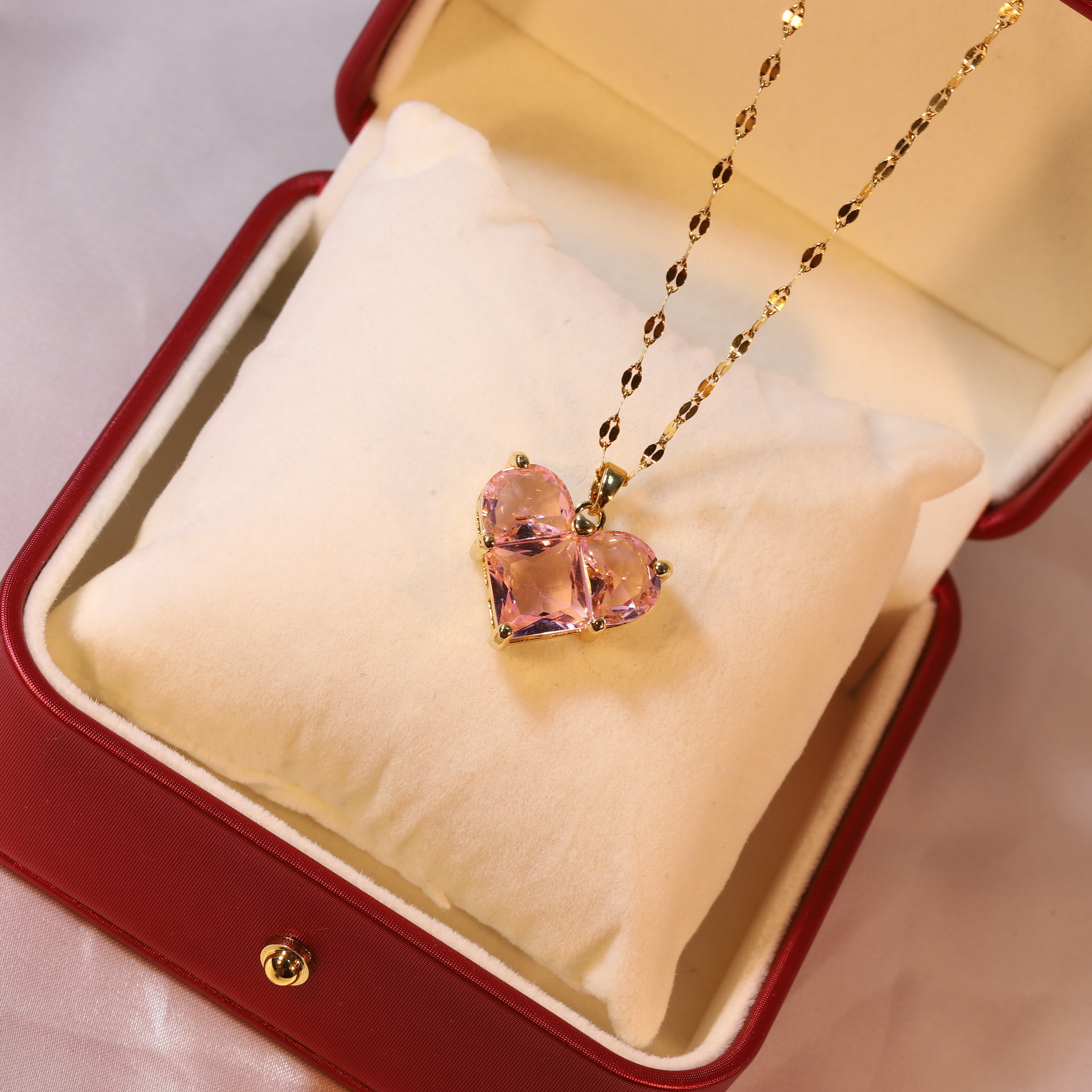 Süss Herzform Titan Stahl Eingelegtes Gold Zirkon Ohrringe Halskette display picture 2