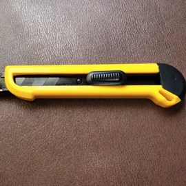 美工刀;其他裁剪用品;家务手套