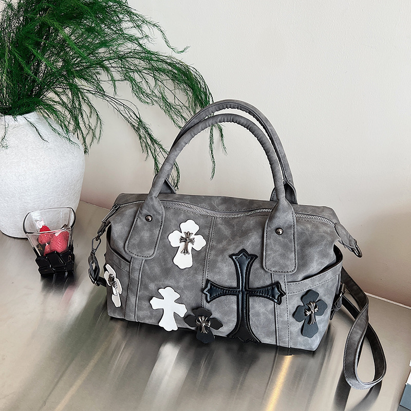 2025 New Black and White Stitching Satchel Travel Bag Cross Large Capacity Single Shoulder Crossbody Bag Simple Commuter Large Bag 2025 New Black and White Stitching Satchel Travel Bag Cross Large Capacity Single Shoulder Crossbody Bag Simple Commuter Large Bag