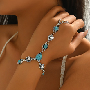 �W�������ׁ�ţ���L���f�Bָ朏͹������L�G��ʯ�Ͻ��A�P���