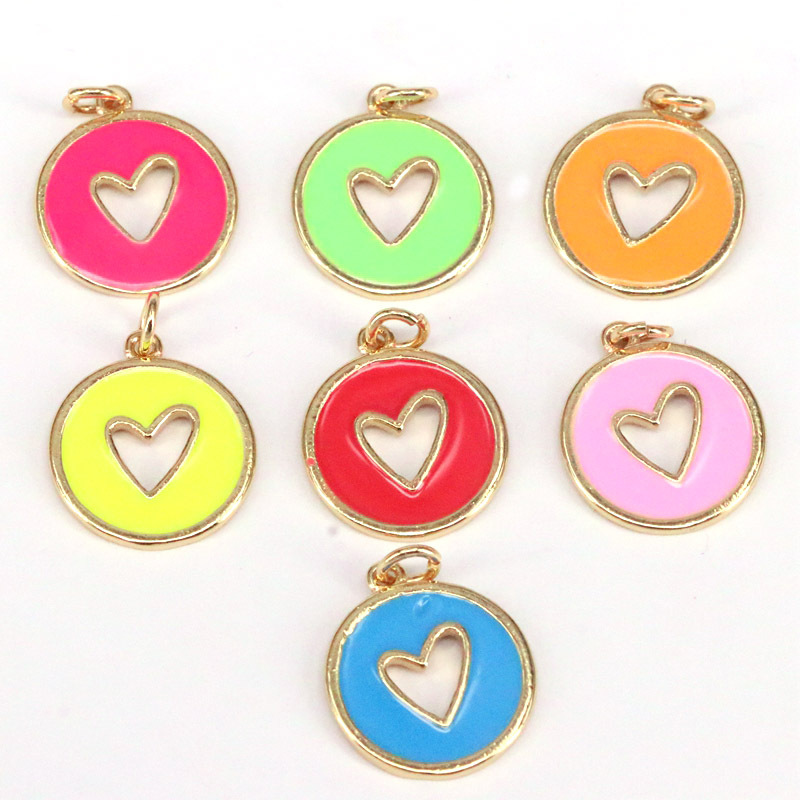 European And American New Diy Heart-shaped Jewelry Peach Heart Color Drop Oil Pendant display picture 1