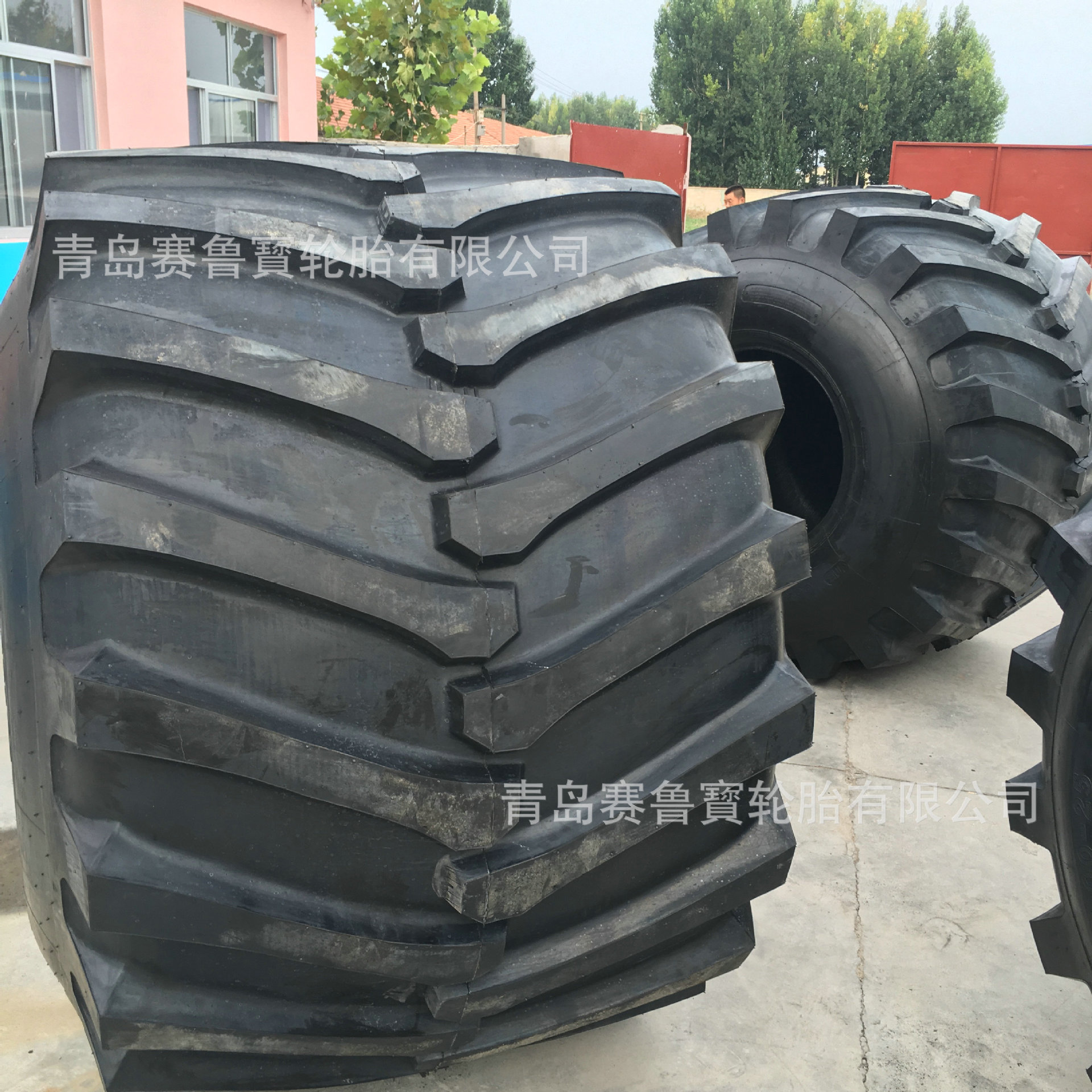 66x43.00-25 沙漠车 石油勘探车 震源车轮胎