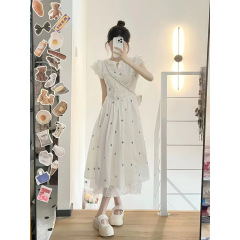 スカート夏の新しいスタイルフランスの初恋新しい中国風小さなフライングスリーブ刺繍花柄ドレス小柄な甘いロングスカート