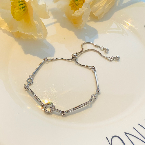 Elegant and Affordable Western and European Style Minimalist Design Geometric Pull-out Adjustable Bracelet for Instagram Influencers, Fashionable and Versatile Accessory for Wholesalers