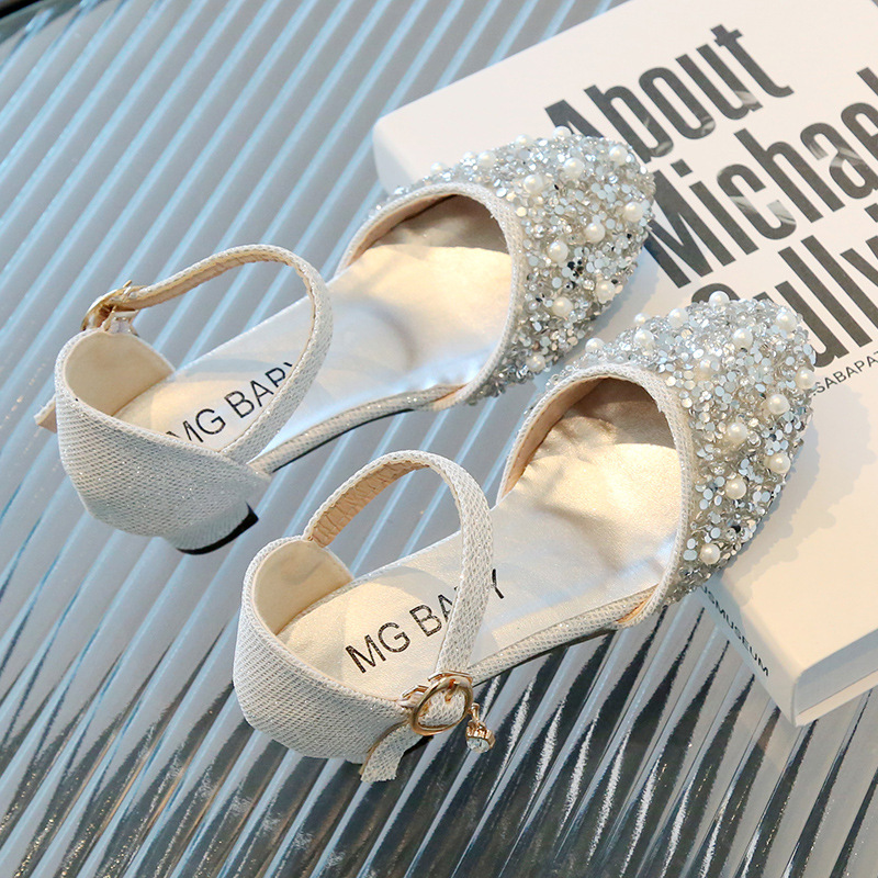 Pearl Water Diamond Princess Schuhe, Flachmund-Mode-Mädchensandalen, Mittelgroße High Heels, Sommer-Kinderschuhe_voghion.com