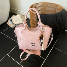 ���Q���lŮ��2026�¿�μ�б��С�����W�t��ĸ�˻@�����X���߼���