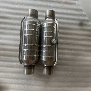 Factory direct sales suitable for 2 pieces of 2.5 inch catalytic converter high flow 99306HM