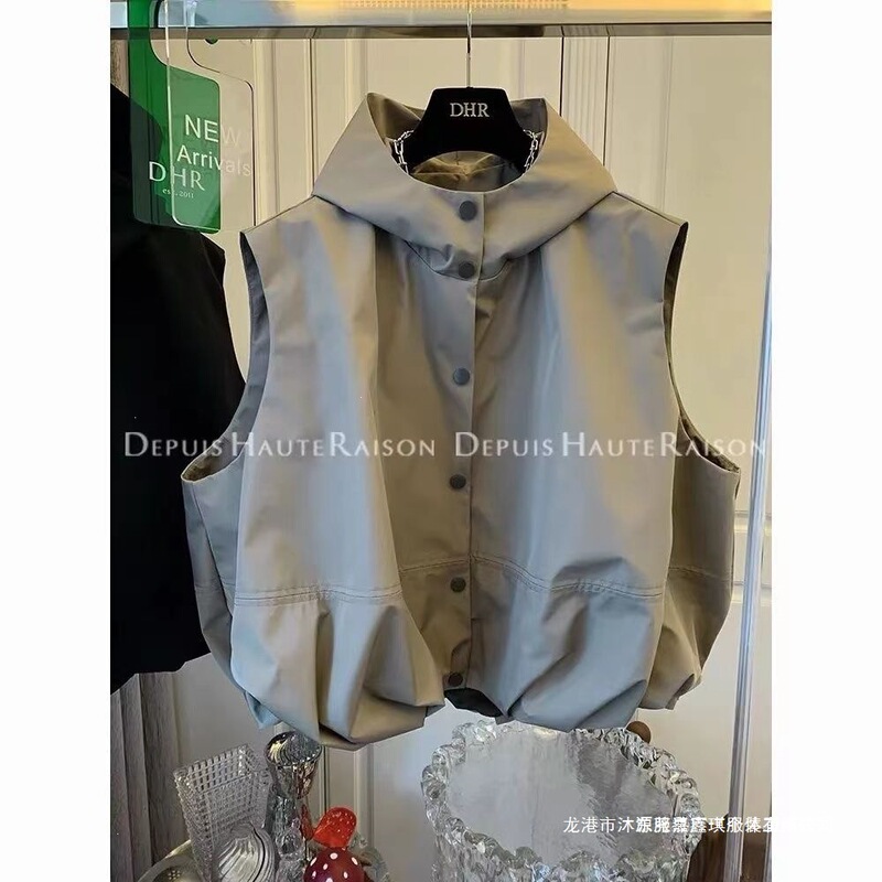 2026 Fashionable Hooded Sports Casual Vest for Men and Women, Loose Casual Niche Autumn Fashion New Style 2026 Fashionable Hooded Sports Casual Vest for Men and Women, Loose Casual Niche Autumn Fashion New Style